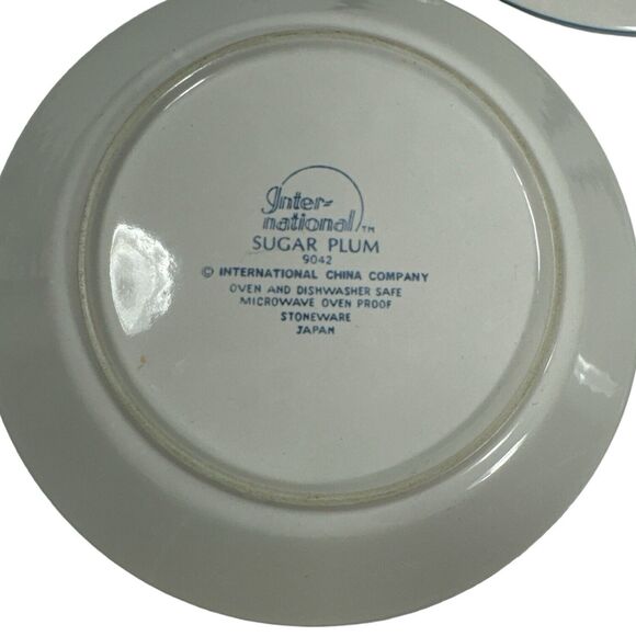 International Sugar Plum Stoneware Salad Plates Set Of 3 Farmhouse Country Chic - Picture 6 of 7